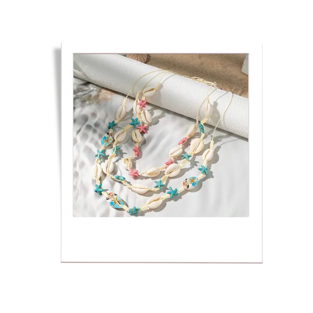 Tendencia !🙋🏽‍♀️🩵🩷 Collar con concha y estrella de mar con diseños 👀😍🌊 ⭐️🐚  Colores : blanco con celeste y blanco con rosa 🩵🤍🤍🩷